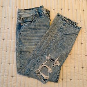 AE Distressed Mom Jean